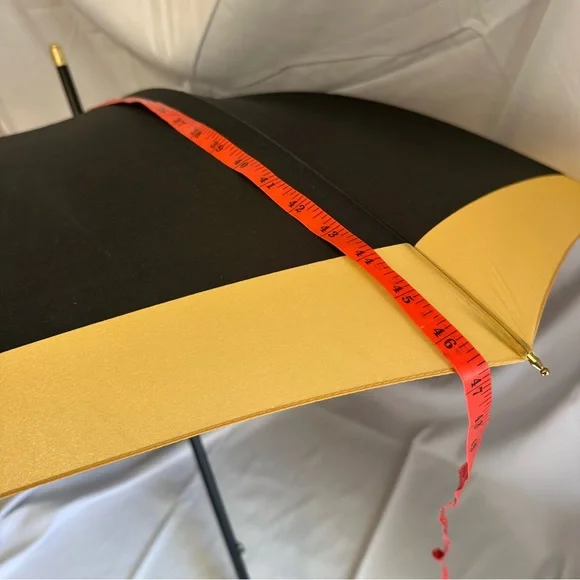Fendi Parfumes Gold & Black Vintage Large Rain Umbrella - Picture 7 of 17
